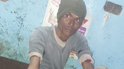 farmer saved his life by shoving a bottle into the mouth of a leopard in Lakhimpur kheri