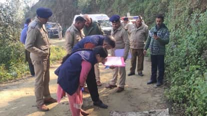 Mandi Newborn baby abandoned immediately after birth crows were pecking at and eating the body