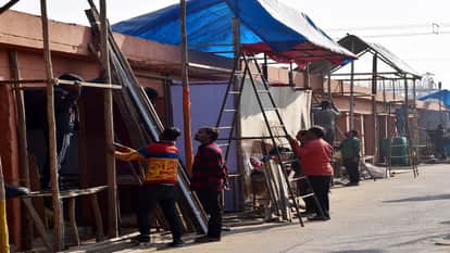 Cleanliness arrangements at Aligarh Numaish