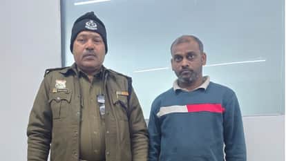 Bank manager arrested for opening account of cyber fraudsters by taking commission in Gurugram
