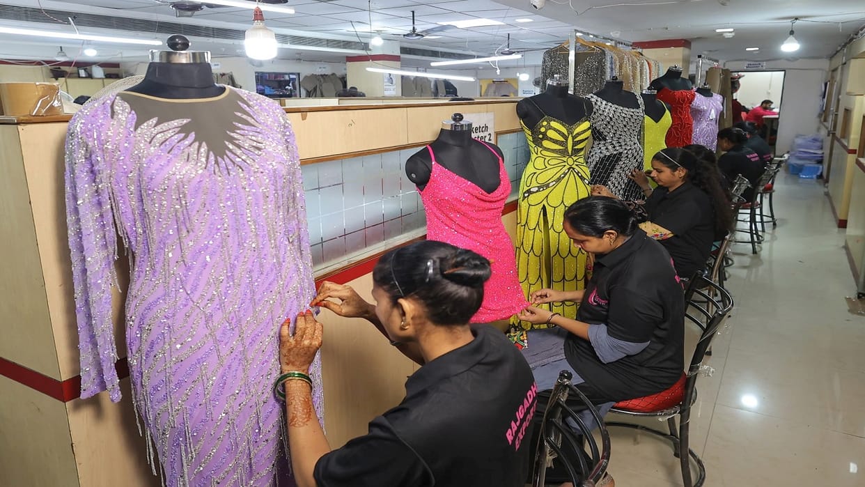 war in West Asia has affected Bareilly's Zari Zardozi business