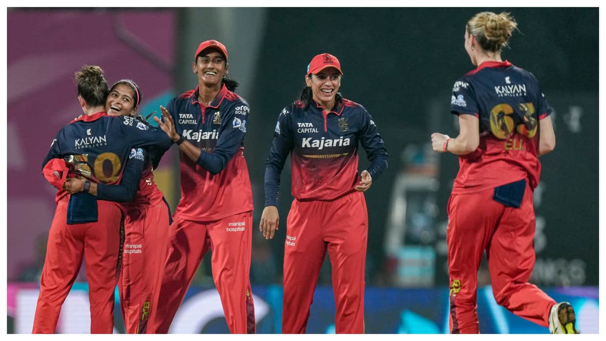 RCB vs GG WPL Highlights: Bangalore vs Gujarat Today Women IPL Match Scorecard News in Hindi