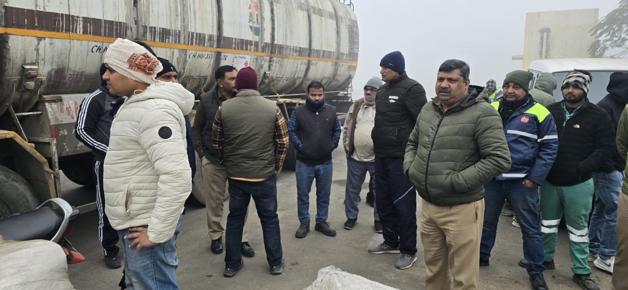 Dead bodies of driver and conductor carrying methanol found in cabin of tanker