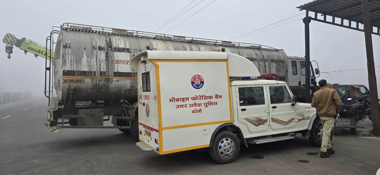 Dead bodies of driver and conductor carrying methanol found in cabin of tanker