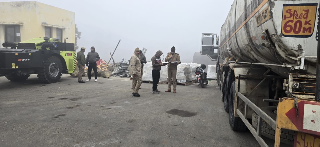 Dead bodies of driver and conductor carrying methanol found in cabin of tanker