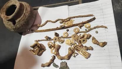 karnataka Treasure hunt begins after gold ornaments unearthed in Lakkundi village