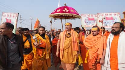Gau Pratishtha Prerana Yatra reached 170 camps on second day of Yatra under the leadership of Shankaracharya
