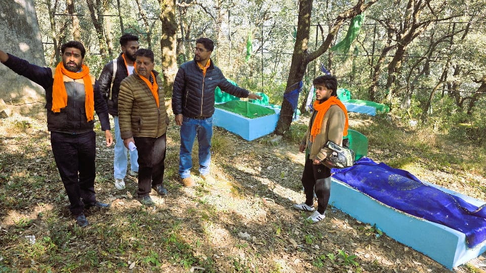 Bajrang Dal protest against shrine built in the Bala Hissar Mussoorie Forest Department notice to school