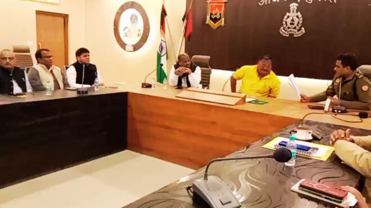 Bribery is rampant in police stations SP leader level allegations SSP holds meeting with public representative