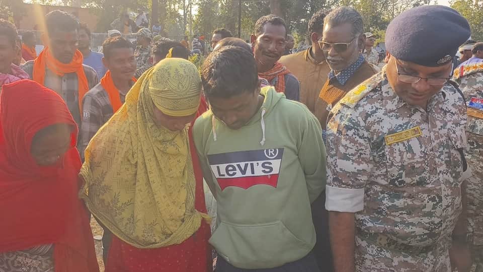 शव दफन विवाद का सौहार्दपूर्ण समाधान