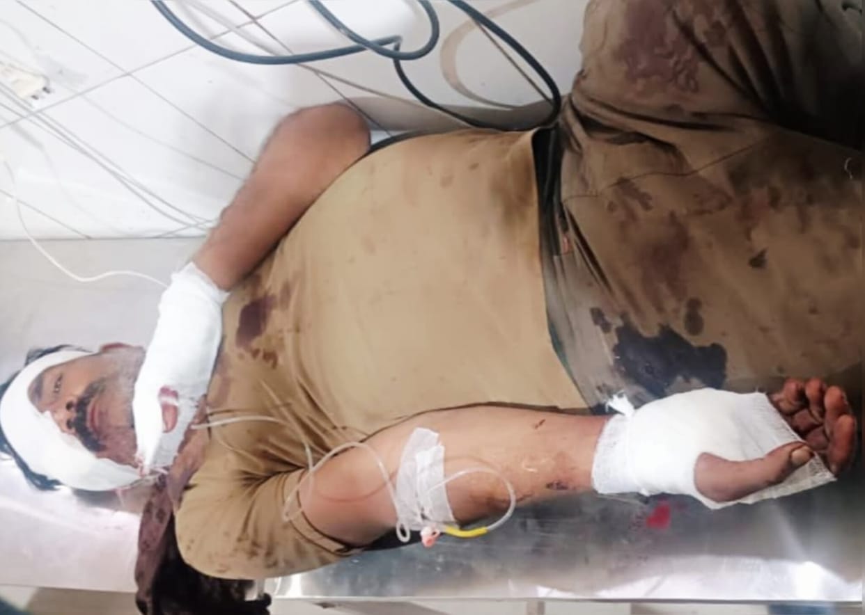 Sitapur: Seeing his father playing cards, the drunken son lost his temper, ran to attack him.