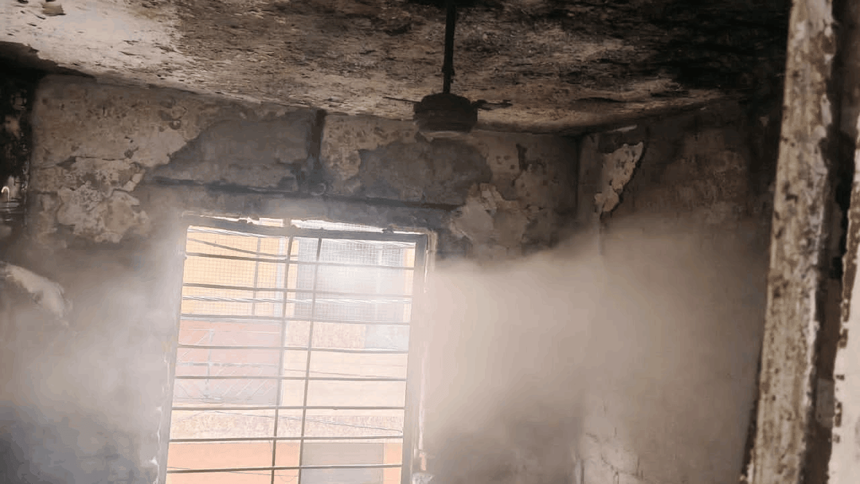 massive fire suddenly broke out in a flat in the Sahibabad area.