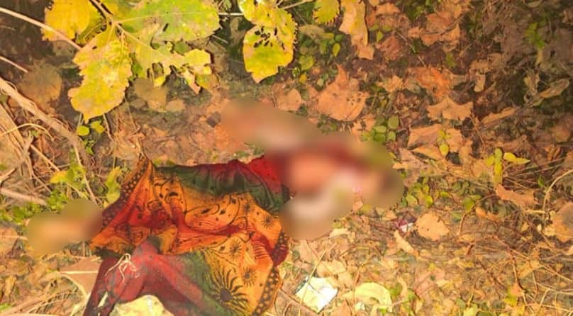 खेत में पड़ा किसान का शव