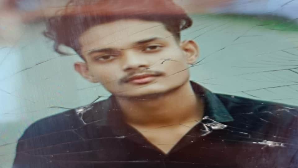 पुलिस की गिरफ्त में आरोपी