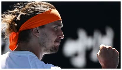 Zverev wins hard-fought Australian Open Paolini and Svitolina advance in women's singles match results