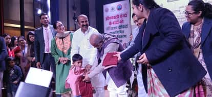 Bihar Patna News Rural Development Minister Shravan Kumar and Social Welfare Minister Madan Sahni Anganwadi Dr