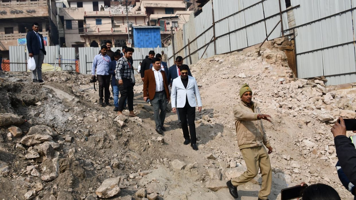 Varanasi administration remained on high alert in view of CM Yogi possible inspection of Manikarnika Ghat