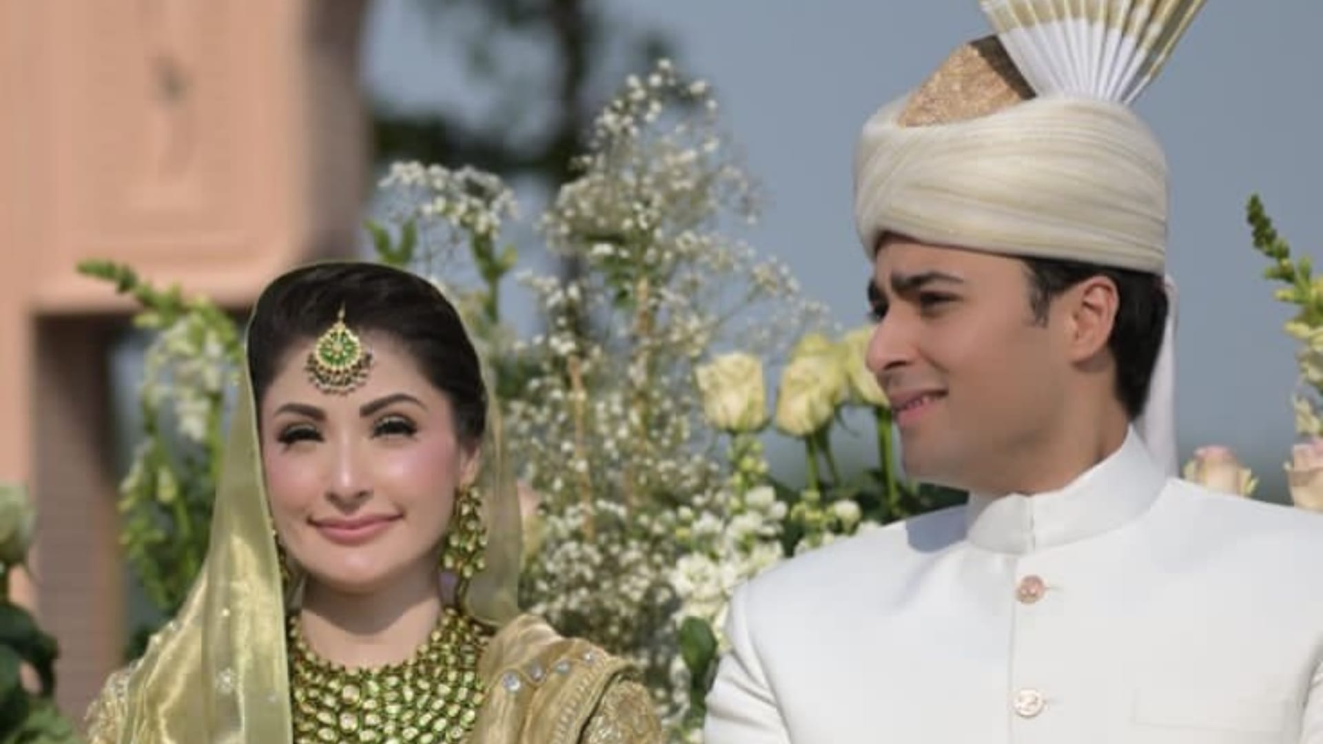 pakistan maryam nawaz son wedding photos bridal outfit controversy photos