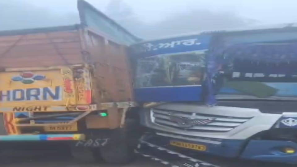 PRTC bus collides with truck on Bathinda-Mansa highway due to fog several injured
