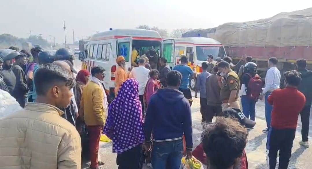 Scorpio hits seven people on Prayagraj-Kanpur highway three dead