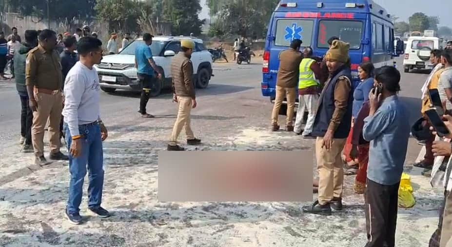 Scorpio hits seven people on Prayagraj-Kanpur highway three dead