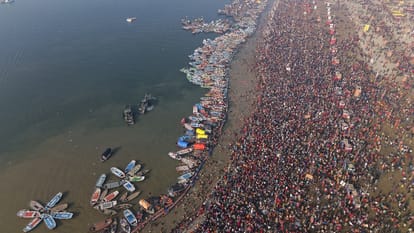 Prayagraj Magh Mela Live Updates: Mauni Amavasya Triveni Sangam Snan Photo Video News in Hindi