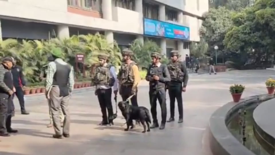 Bomb scare at hotel in Chandigarh during preparations for Republic Day 2026 police conduct mock drill