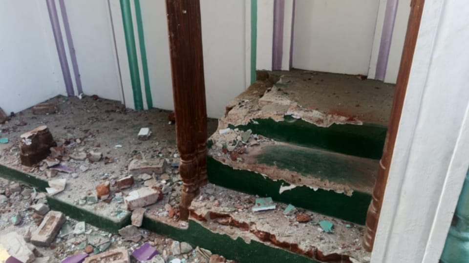 Eidgah Minaret Vandalised in Agwanpur, Villagers Show Communal Harmony, Demand Action