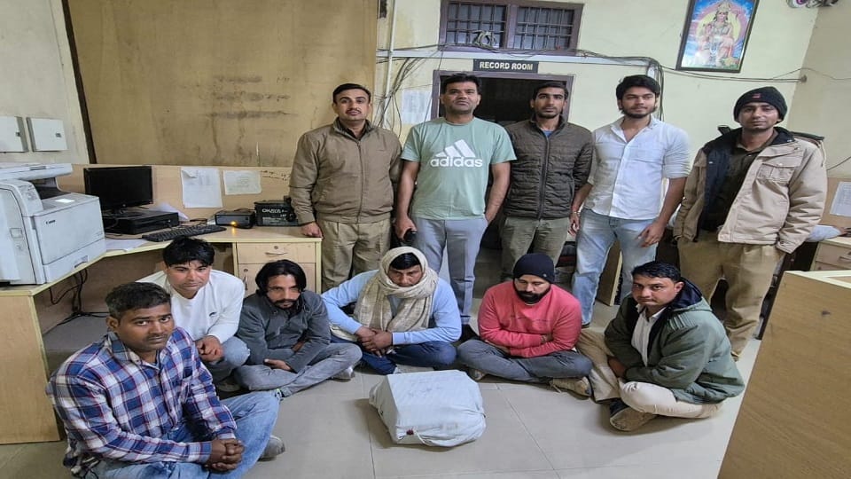 लिंग जांच मामले में छह आरोपी गिरफ्तार