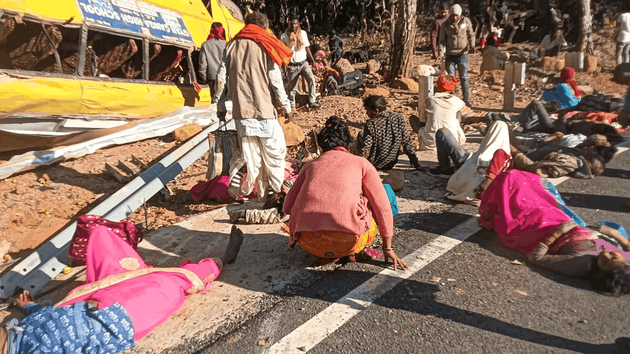 All 9 victims who died in Latehar road accident were residents of Bilaspur Chhattisgarh
