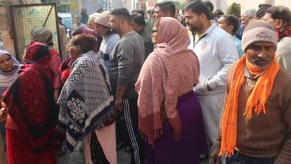 Murder Of Wife: When the children opened the door of the room, the mother's dead body was lying on the bed