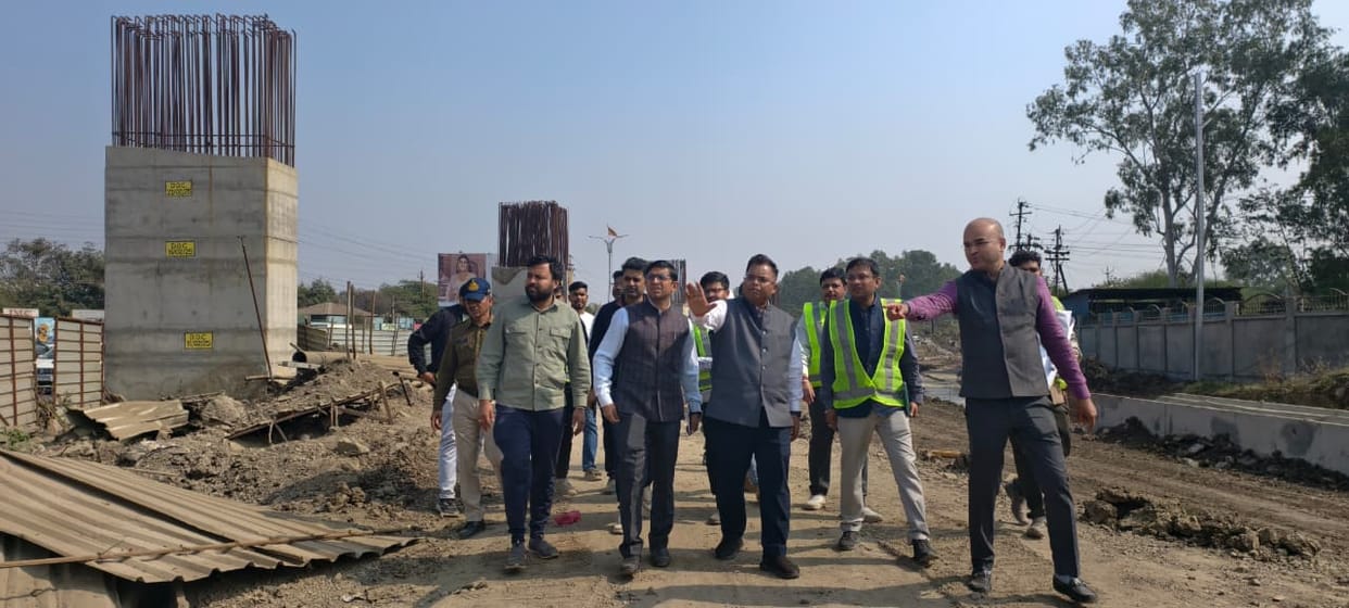 Indore: Four flyovers in Indore will be ready by June, work is running behind the deadline.