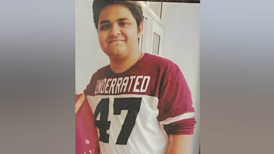 Noida Accident father says that he was delayed in returning home due to having a lot of work at office