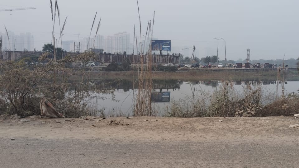 Noida engineer dies Officials fail to grasp severity of accident district administration and police remain neg