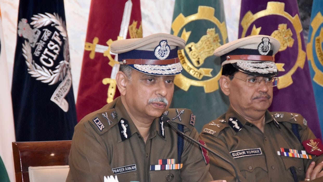 CISF DG breaks stagnation promotions gives local rank to 176 inspectors and makes them assistant commandants