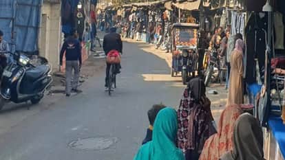 Tibetan Market Shopkeepers to be Shifted to Vending Zone on 62 Foota Road