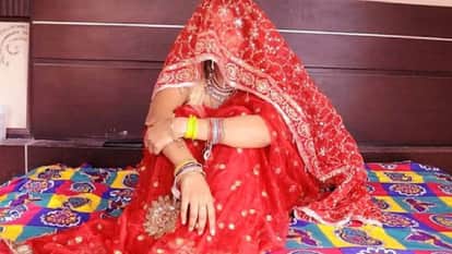 UP Big News: Prateek to divorce Aparna!, Maulana gives advice to Dhirendra Shastri, Groom disappears after wed