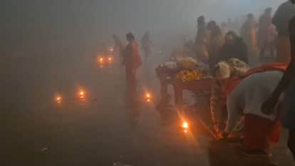 devotee health deteriorated at Saryu Ghat in Ayodhya life was saved due to prompt action of water police