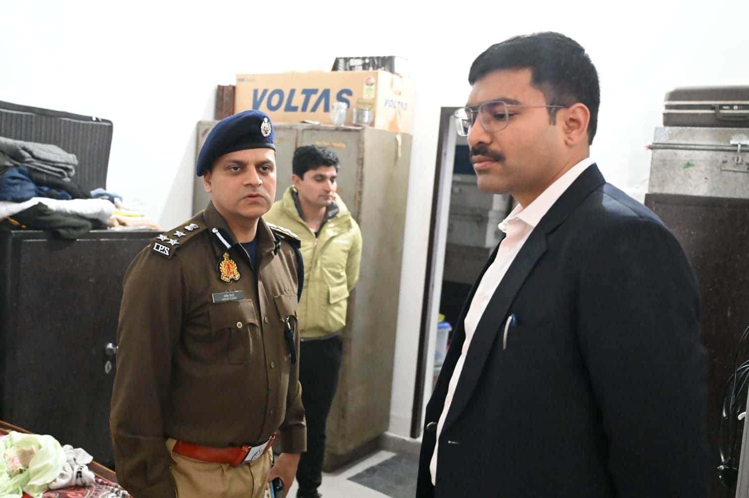 Five Members of Collection Ameen’s Family Found Shot Dead in Kaushik Vihar Colony, Sarsawa