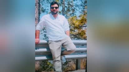 Doctor Ashutosh Poonia Dies in Bulandshahr Road Accident, Mourning in Dalampur Village