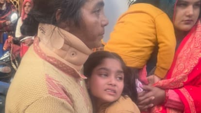 Four members of same family murder in Etah The killer brutally crushed head and face