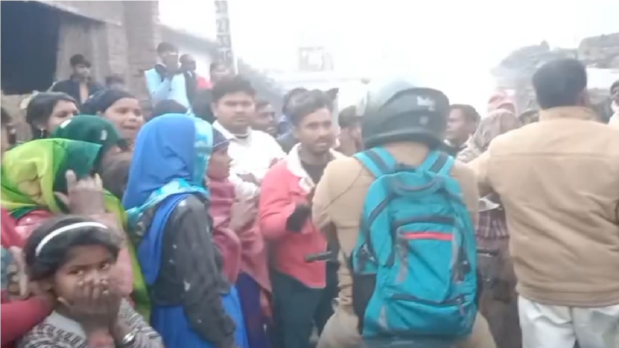 Villagers beat up forest officials who tried to stop sand mining in Hapur