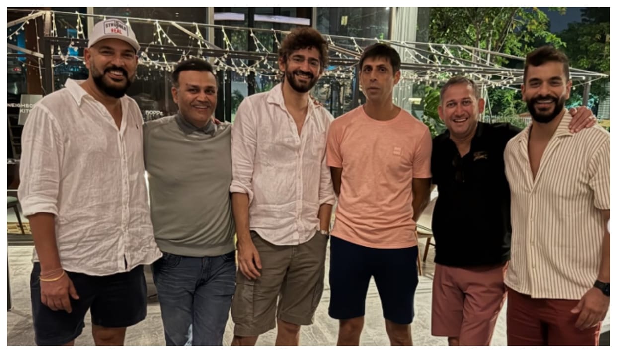 Yuvraj Agarkar Sehwag Mohammad Kaif Ashish Nehra 2000s Cricketers Gang Reunion Photos