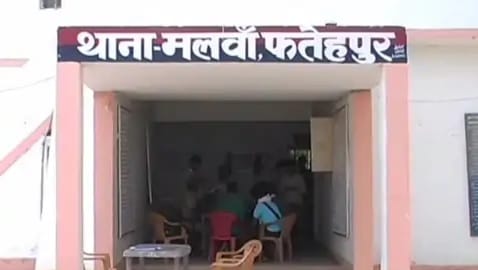 Fatehpur Young man murdered by having his throat slit with a sharp weapon bloodied body found near bridge