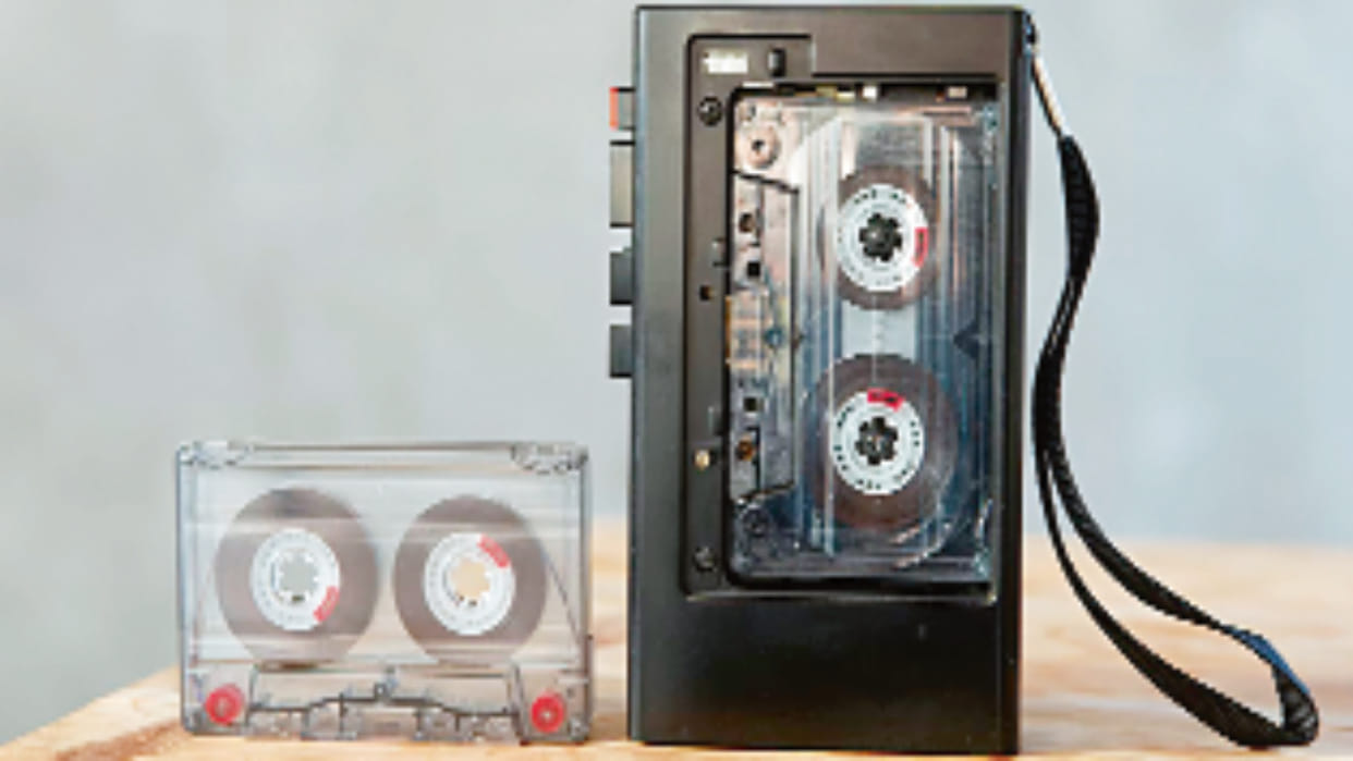 In today USB era it is interesting to know how music was stored on cassette tapes