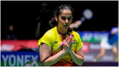 Virat Kohli Sachin Tendulkar congratulates Saina Nehwal on Retirement