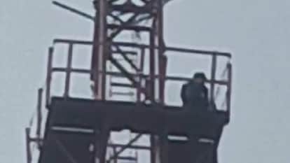 Lucknow: A young man climbed a tower at SGPGI and created a disturbance for three hours; the truth emerged dur