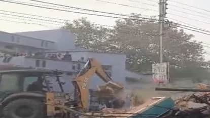 After the brutality on innocent, administration took action with a bulldozer, accused hideout was demolished