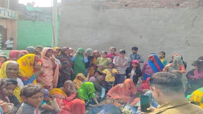 A woman died and two people were seriously injured when a mound of earth collapsed in Jalesar in Etah