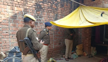 Farrukhabad Drunk husband murders wife Crime due to suspicion of extramarital affair husband in custody